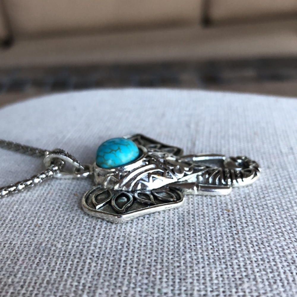 Silvertone Elephant Necklace Bracelet Set - Picture 4 of 11